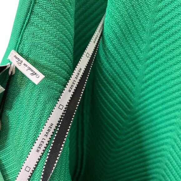 Welcome to my closet! - Picture 8 of 13